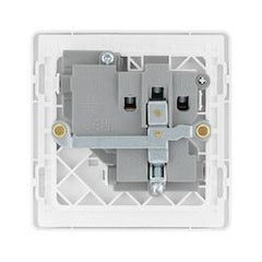 13a 1 Gang Plastic Switched Socket