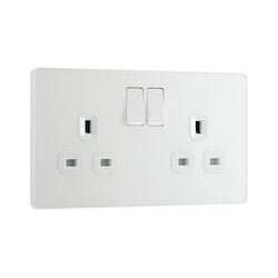 13a 2 Gang Plastic Switched Socket
