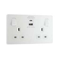 13a 2 Gang Plastic Switched Socket With 1x USB-QC A 27W 1 x USB-PD C 30W