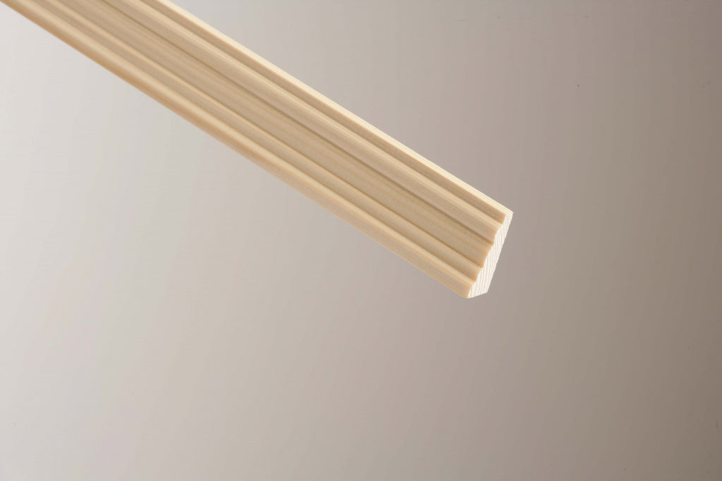 Barrel Mid Pine Moulding