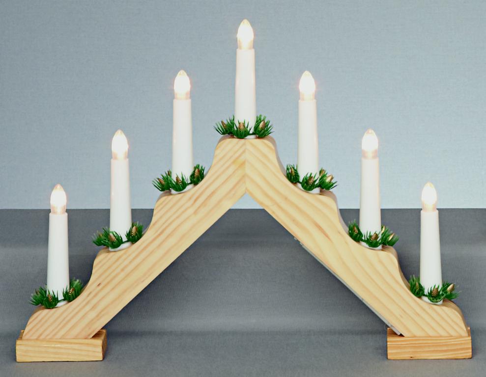 Battery Operated 7 LED Wooden Candlebridge