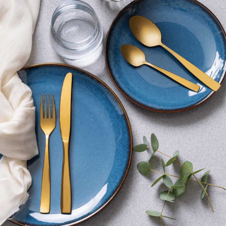 Reactive Blue Dinner Plate
