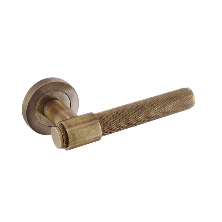 Knurled Loop Lever On Rose