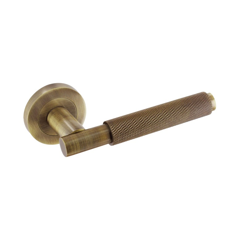 Knurled Lever On Rose