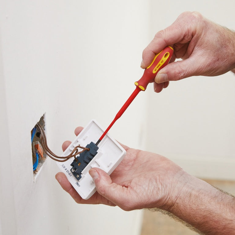 Vde Plain Slot Screwdriver