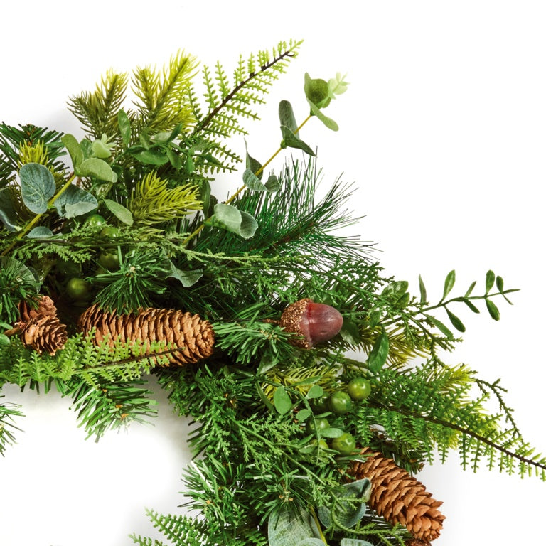 Acorn Wreath Fern Cones