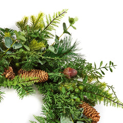 Acorn Wreath Fern Cones