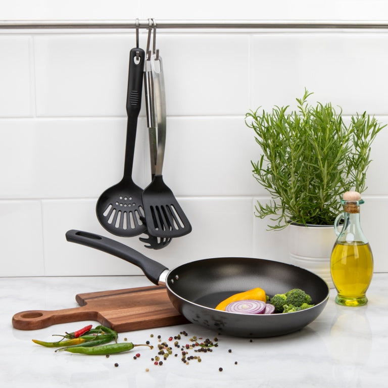 The Chefs Choice Non Stick Fry Pan